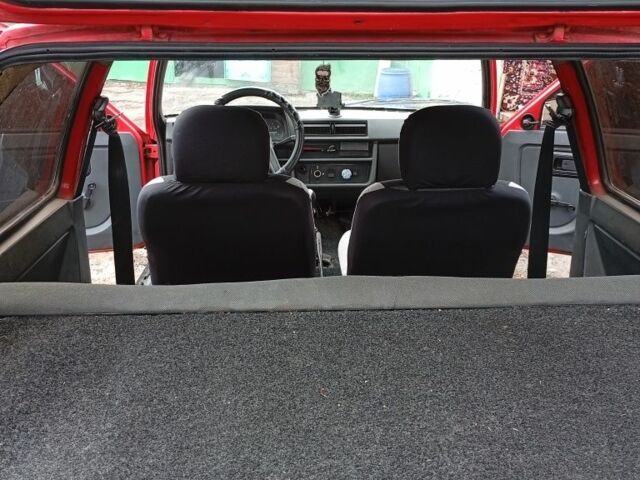 Красный ЗАЗ 1102 Таврия, объемом двигателя 1.1 л и пробегом 246 тыс. км за 360 $, фото 1 на Automoto.ua