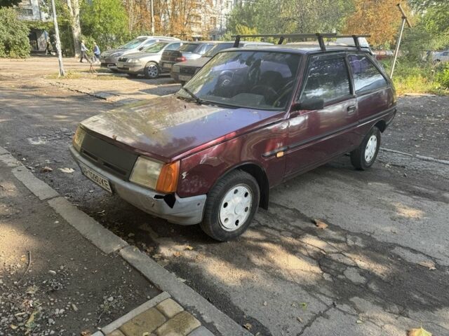 Красный ЗАЗ 1102 Таврия, объемом двигателя 1.1 л и пробегом 181 тыс. км за 700 $, фото 8 на Automoto.ua