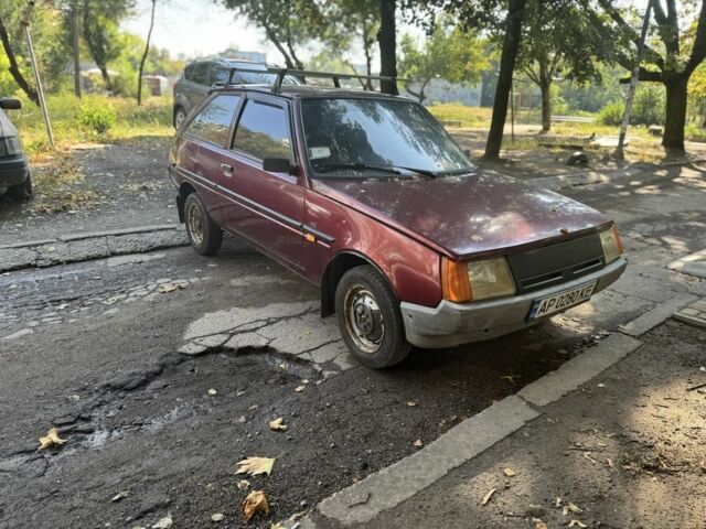 Красный ЗАЗ 1102 Таврия, объемом двигателя 1.1 л и пробегом 181 тыс. км за 700 $, фото 11 на Automoto.ua