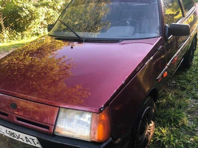 Красный ЗАЗ 1102 Таврия, объемом двигателя 1.2 л и пробегом 115 тыс. км за 700 $, фото 8 на Automoto.ua