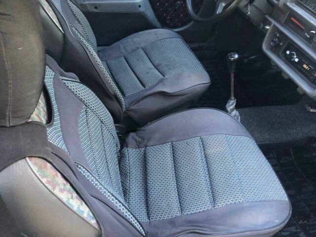 Красный ЗАЗ 1102 Таврия, объемом двигателя 1.2 л и пробегом 115 тыс. км за 700 $, фото 9 на Automoto.ua