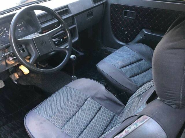 Красный ЗАЗ 1102 Таврия, объемом двигателя 1.2 л и пробегом 115 тыс. км за 700 $, фото 10 на Automoto.ua