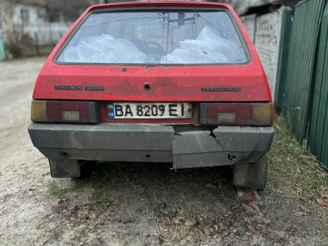Красный ЗАЗ 1102 Таврия, объемом двигателя 10 л и пробегом 3 тыс. км за 429 $, фото 2 на Automoto.ua