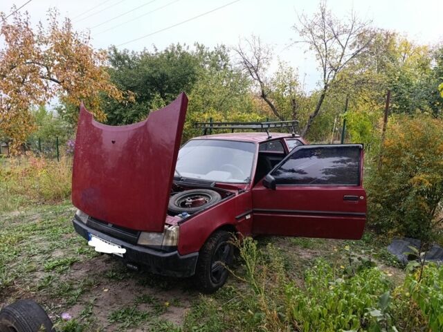 ЗАЗ 1102 Таврия 2002 в Днепре (Днепропетровске) на Automoto.ua Красный ЗАЗ 1102 Таврия, объемом двигателя 1.1 л и пробегом 300 тыс. км за 621 $, фото 6 на Automoto.ua