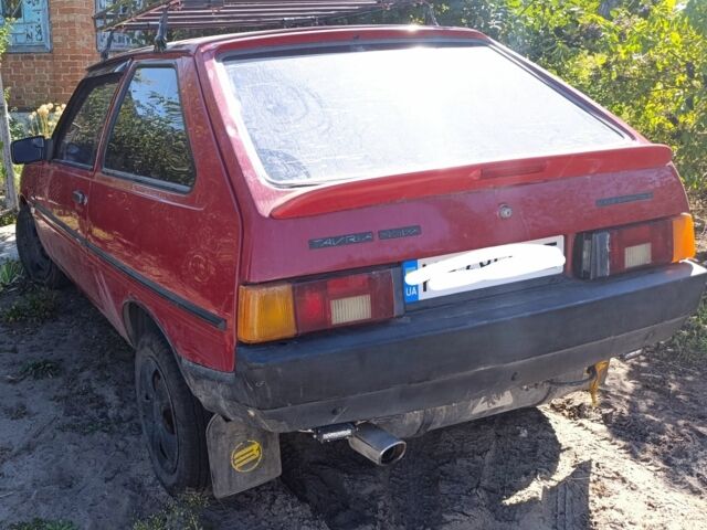 ЗАЗ 1102 Таврия 2002 в Днепре (Днепропетровске) на Automoto.ua Красный ЗАЗ 1102 Таврия, объемом двигателя 1.1 л и пробегом 300 тыс. км за 621 $, фото 3 на Automoto.ua