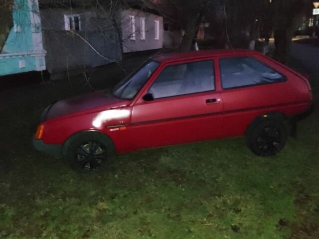 Червоний ЗАЗ 1102 Таврія, об'ємом двигуна 1.2 л та пробігом 100 тис. км за 1000 $, фото 8 на Automoto.ua