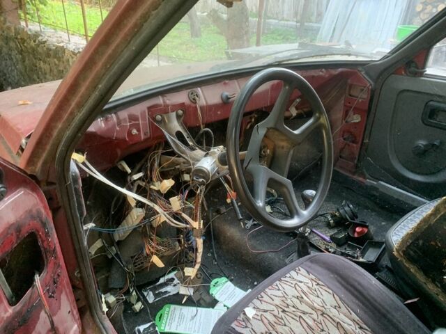 ЗАЗ 1102 Таврия 2004 в Чернигове на Automoto.ua Красный ЗАЗ 1102 Таврия, объемом двигателя 1.2 л и пробегом 125 тыс. км за 600 $, фото 5 на Automoto.ua