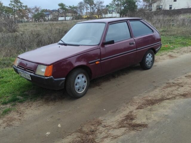 Червоний ЗАЗ 1102 Таврія, об'ємом двигуна 1 л та пробігом 190 тис. км за 665 $, фото 12 на Automoto.ua