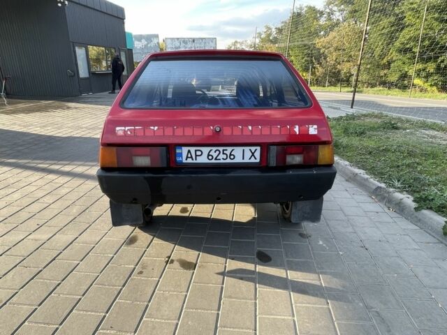 Красный ЗАЗ 1102 Таврия, объемом двигателя 1.1 л и пробегом 199 тыс. км за 550 $, фото 3 на Automoto.ua