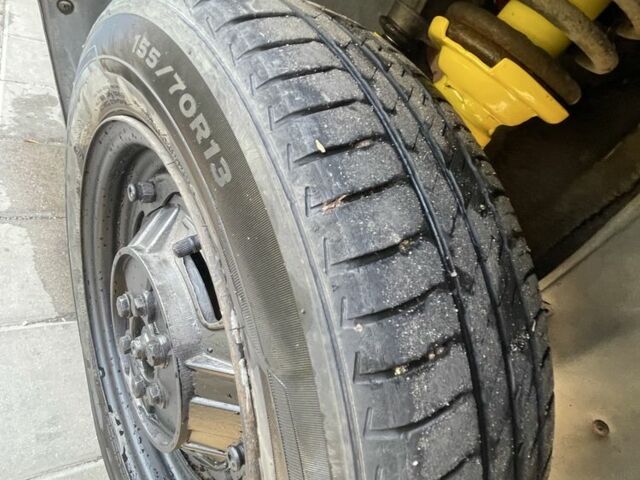 Красный ЗАЗ 1102 Таврия, объемом двигателя 1.1 л и пробегом 199 тыс. км за 500 $, фото 13 на Automoto.ua