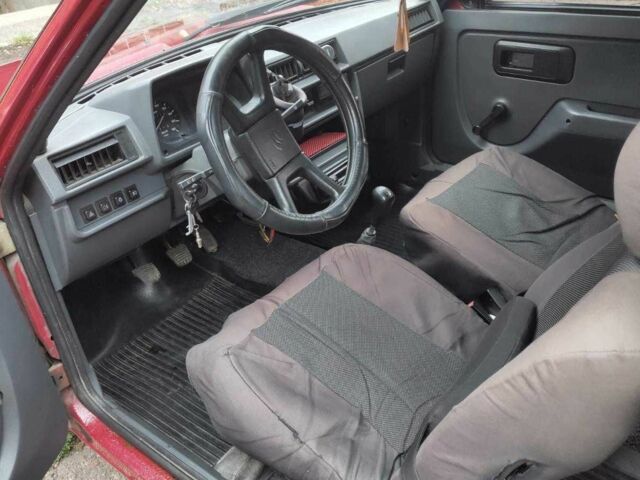 Червоний ЗАЗ 1102 Таврія, об'ємом двигуна 1.2 л та пробігом 3 тис. км за 800 $, фото 2 на Automoto.ua