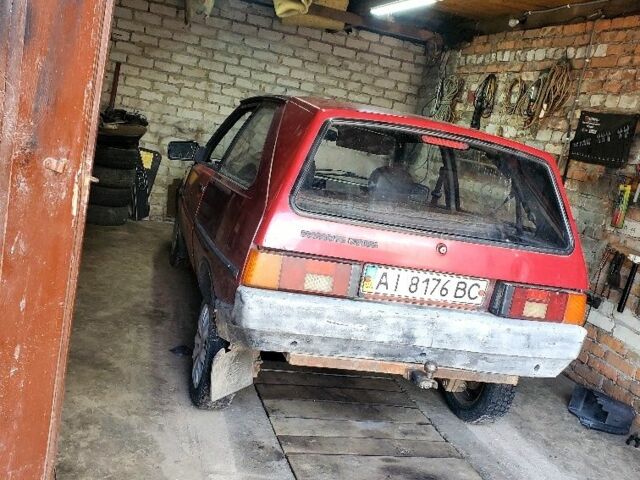 Красный ЗАЗ 1102 Таврия, объемом двигателя 1 л и пробегом 85 тыс. км за 240 $, фото 2 на Automoto.ua