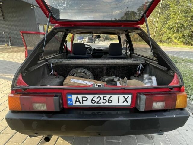 Красный ЗАЗ 1102 Таврия, объемом двигателя 1.1 л и пробегом 199 тыс. км за 550 $, фото 14 на Automoto.ua