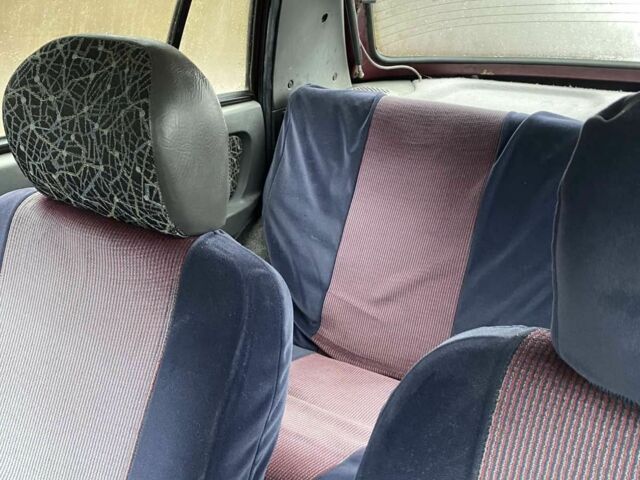 Червоний ЗАЗ 1102 Таврія, об'ємом двигуна 1.2 л та пробігом 1 тис. км за 800 $, фото 11 на Automoto.ua