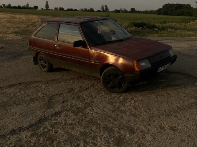 Красный ЗАЗ 1102 Таврия, объемом двигателя 1.3 л и пробегом 2 тыс. км за 914 $, фото 1 на Automoto.ua