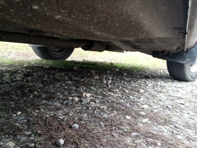 Красный ЗАЗ 1102 Таврия, объемом двигателя 1.2 л и пробегом 194 тыс. км за 950 $, фото 9 на Automoto.ua