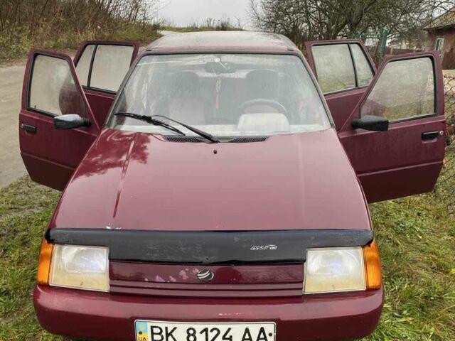 Червоний ЗАЗ 1102 Таврія, об'ємом двигуна 1.2 л та пробігом 1 тис. км за 800 $, фото 1 на Automoto.ua