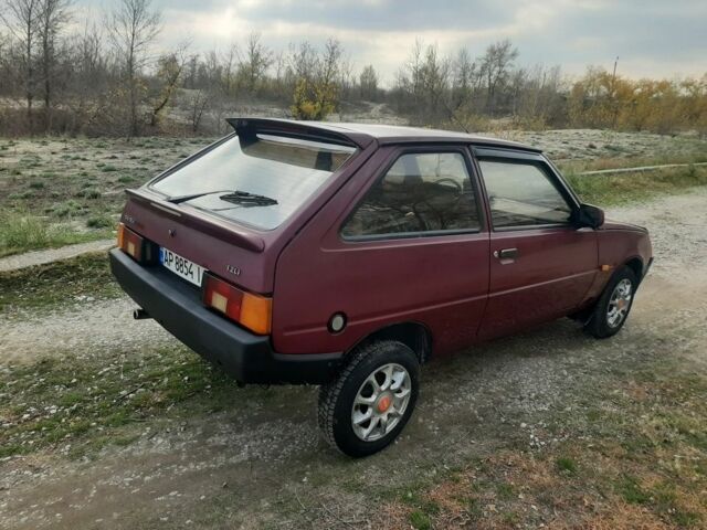 Красный ЗАЗ 1102 Таврия, объемом двигателя 1.2 л и пробегом 160 тыс. км за 850 $, фото 2 на Automoto.ua
