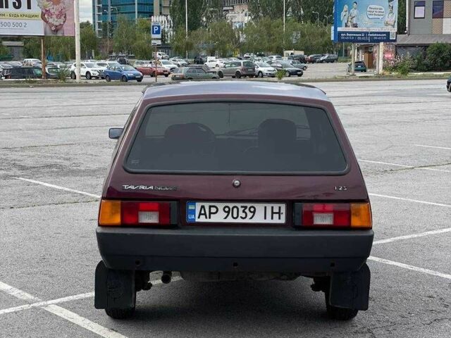 Красный ЗАЗ 1102 Таврия, объемом двигателя 1.2 л и пробегом 101 тыс. км за 1299 $, фото 3 на Automoto.ua