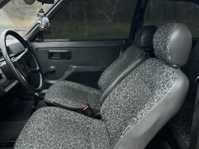 Красный ЗАЗ 1102 Таврия, объемом двигателя 1.2 л и пробегом 101 тыс. км за 1499 $, фото 12 на Automoto.ua