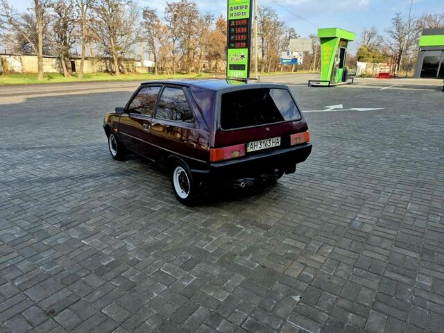 Красный ЗАЗ 1102 Таврия, объемом двигателя 1 л и пробегом 90 тыс. км за 650 $, фото 3 на Automoto.ua