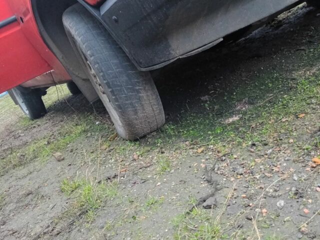 Красный ЗАЗ 1102 Таврия, объемом двигателя 0 л и пробегом 100 тыс. км за 379 $, фото 16 на Automoto.ua