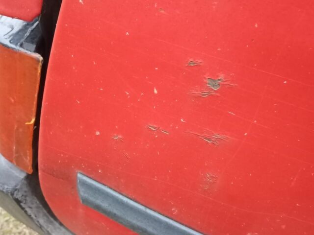 Красный ЗАЗ 1102 Таврия, объемом двигателя 0 л и пробегом 100 тыс. км за 379 $, фото 8 на Automoto.ua