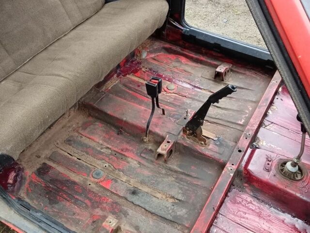 Красный ЗАЗ 1102 Таврия, объемом двигателя 0 л и пробегом 100 тыс. км за 379 $, фото 15 на Automoto.ua