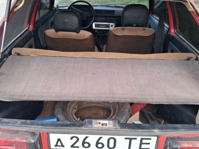 Красный ЗАЗ 1102 Таврия, объемом двигателя 0 л и пробегом 31 тыс. км за 650 $, фото 4 на Automoto.ua