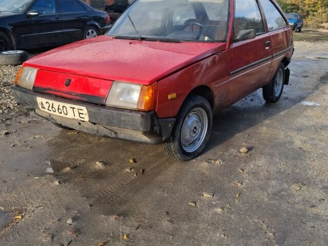 Красный ЗАЗ 1102 Таврия, объемом двигателя 0 л и пробегом 31 тыс. км за 600 $, фото 1 на Automoto.ua