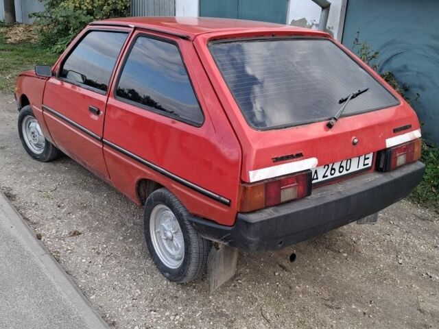 Красный ЗАЗ 1102 Таврия, объемом двигателя 0 л и пробегом 31 тыс. км за 650 $, фото 2 на Automoto.ua