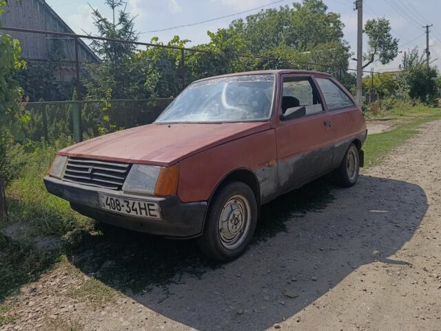 Червоний ЗАЗ 1102 Таврія, об'ємом двигуна 1.1 л та пробігом 999 тис. км за 267 $, фото 2 на Automoto.ua
