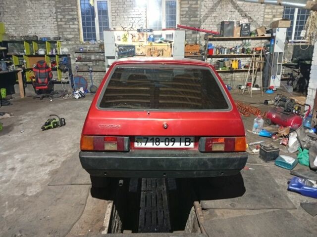 Красный ЗАЗ 1102 Таврия, объемом двигателя 1 л и пробегом 78 тыс. км за 835 $, фото 2 на Automoto.ua