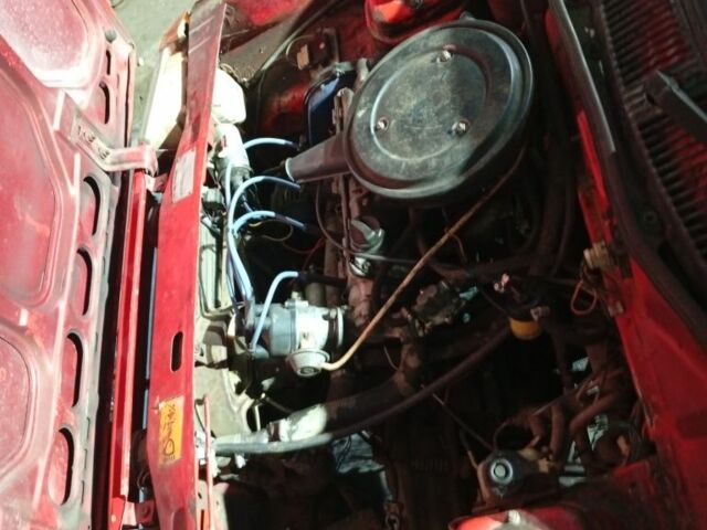 Красный ЗАЗ 1102 Таврия, объемом двигателя 1 л и пробегом 78 тыс. км за 835 $, фото 4 на Automoto.ua