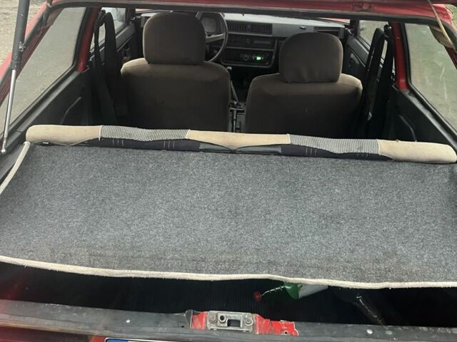 Красный ЗАЗ 1102 Таврия, объемом двигателя 1.2 л и пробегом 44 тыс. км за 544 $, фото 6 на Automoto.ua