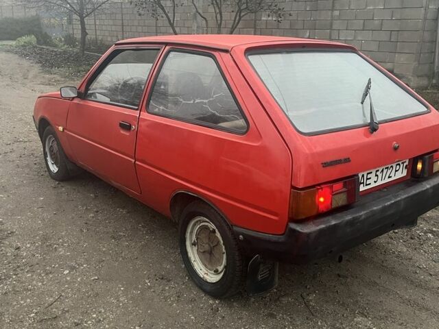 Красный ЗАЗ 1102 Таврия, объемом двигателя 1.2 л и пробегом 44 тыс. км за 544 $, фото 3 на Automoto.ua