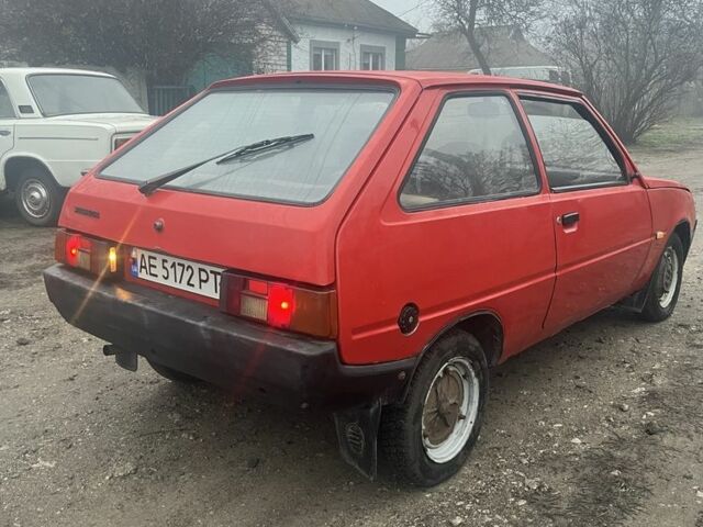 Красный ЗАЗ 1102 Таврия, объемом двигателя 1.2 л и пробегом 44 тыс. км за 544 $, фото 2 на Automoto.ua