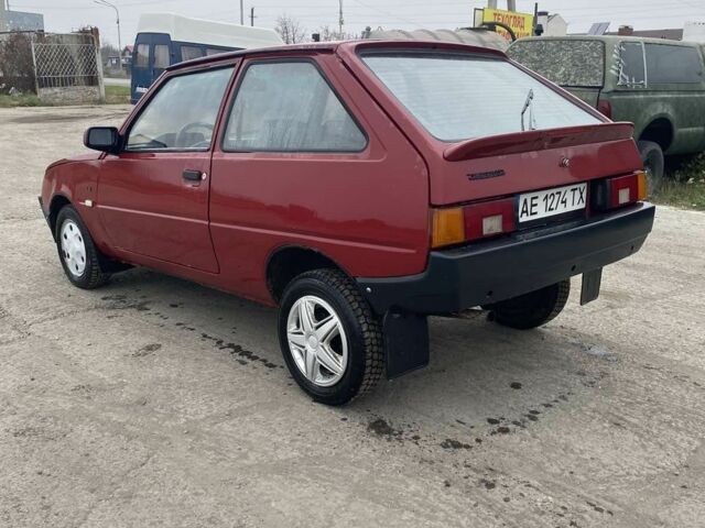 Красный ЗАЗ 1102 Таврия, объемом двигателя 1.1 л и пробегом 217 тыс. км за 850 $, фото 1 на Automoto.ua