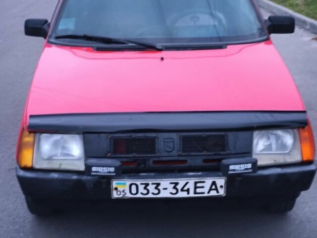 Красный ЗАЗ 1102 Таврия, объемом двигателя 1 л и пробегом 999 тыс. км за 476 $, фото 1 на Automoto.ua