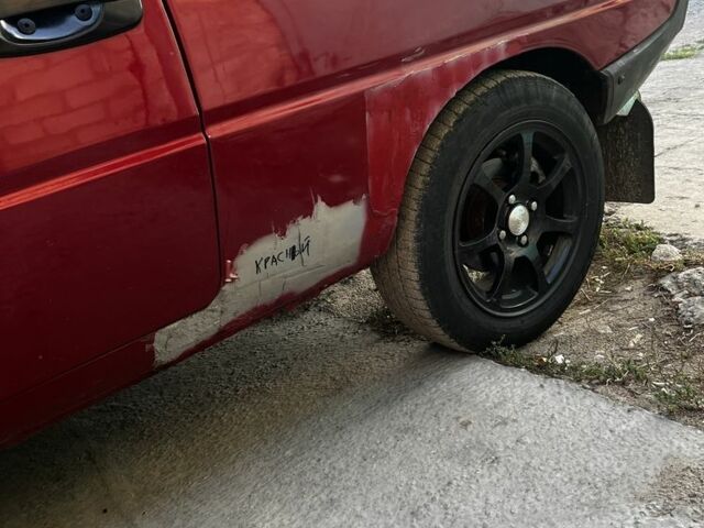 Красный ЗАЗ 1102 Таврия, объемом двигателя 1.1 л и пробегом 3 тыс. км за 2600 $, фото 4 на Automoto.ua