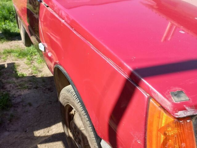 Красный ЗАЗ 1102 Таврия, объемом двигателя 1.2 л и пробегом 79 тыс. км за 650 $, фото 11 на Automoto.ua