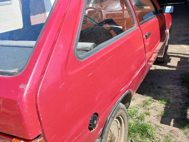 Красный ЗАЗ 1102 Таврия, объемом двигателя 1.2 л и пробегом 79 тыс. км за 650 $, фото 4 на Automoto.ua