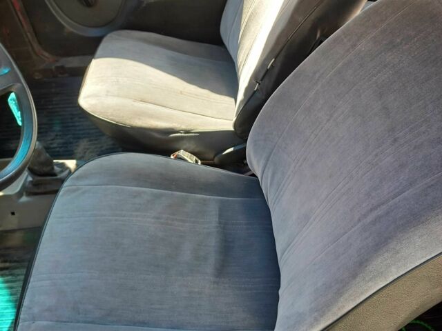 Красный ЗАЗ 1102 Таврия, объемом двигателя 1.2 л и пробегом 79 тыс. км за 650 $, фото 13 на Automoto.ua