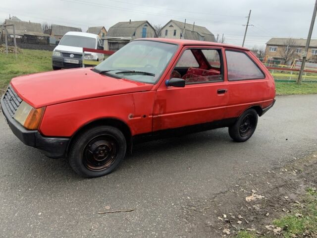 Красный ЗАЗ 1102 Таврия, объемом двигателя 1.3 л и пробегом 3 тыс. км за 307 $, фото 1 на Automoto.ua