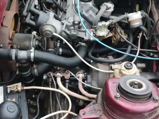 Красный ЗАЗ 1102 Таврия, объемом двигателя 1.2 л и пробегом 989 тыс. км за 750 $, фото 12 на Automoto.ua