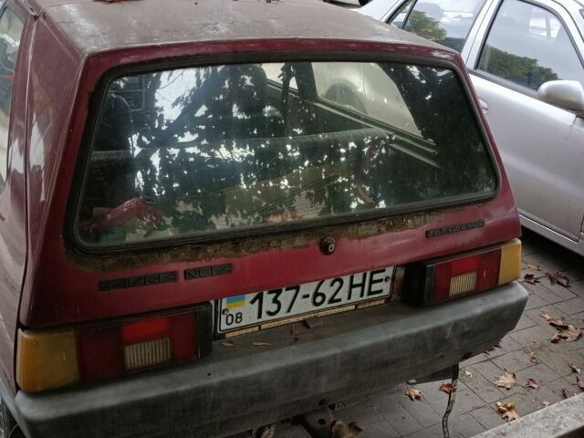 Красный ЗАЗ 1102 Таврия, объемом двигателя 0 л и пробегом 158 тыс. км за 700 $, фото 2 на Automoto.ua