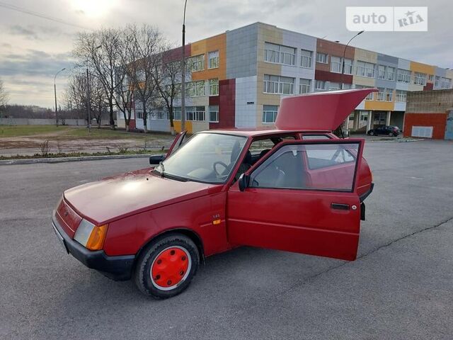 Красный ЗАЗ 1102 Таврия, объемом двигателя 1.2 л и пробегом 85 тыс. км за 1700 $, фото 13 на Automoto.ua