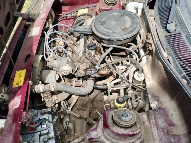 Красный ЗАЗ 1102 Таврия, объемом двигателя 1.1 л и пробегом 80 тыс. км за 690 $, фото 3 на Automoto.ua