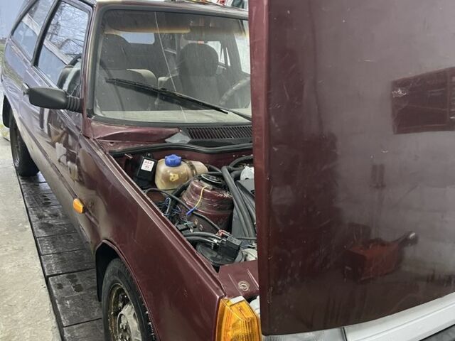 Красный ЗАЗ 1102 Таврия, объемом двигателя 1.2 л и пробегом 180 тыс. км за 522 $, фото 7 на Automoto.ua