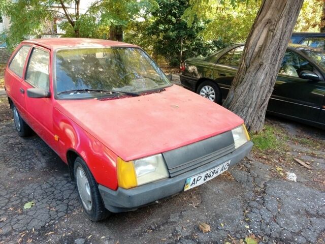 Красный ЗАЗ 1102 Таврия, объемом двигателя 1.1 л и пробегом 3 тыс. км за 500 $, фото 4 на Automoto.ua